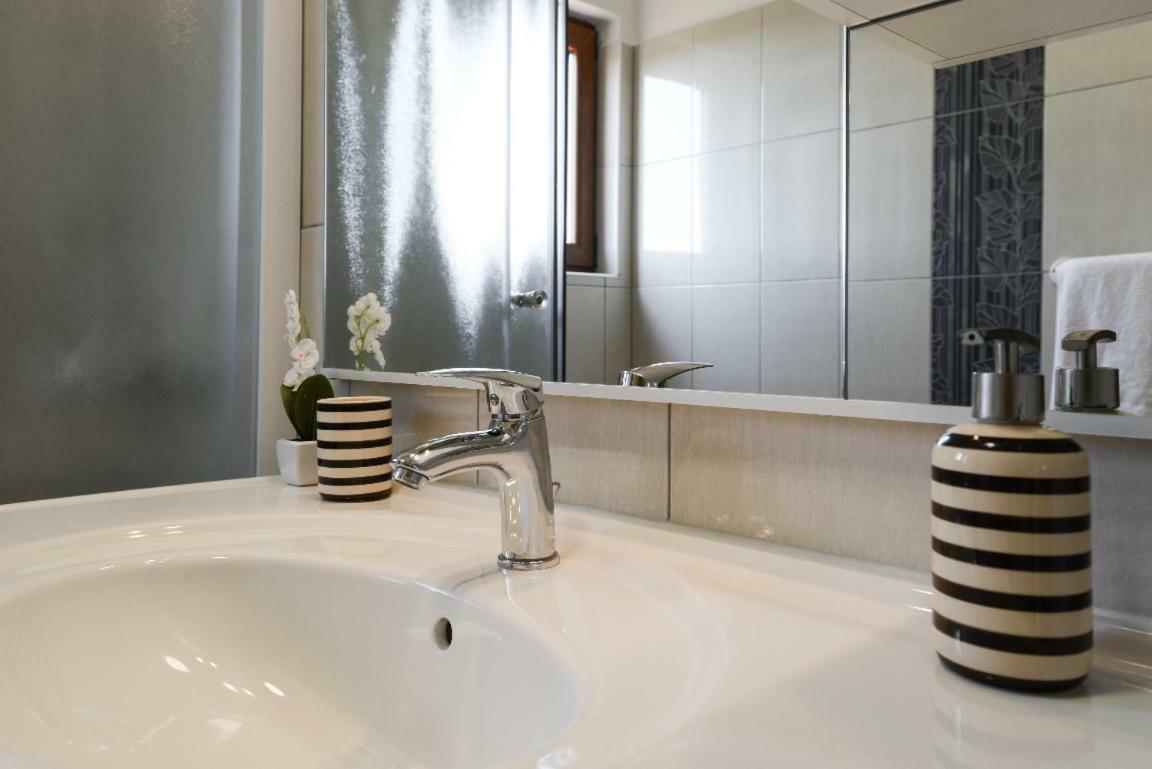 Apartment Lordanic Zaglav, Dugi Otok Bagian luar foto